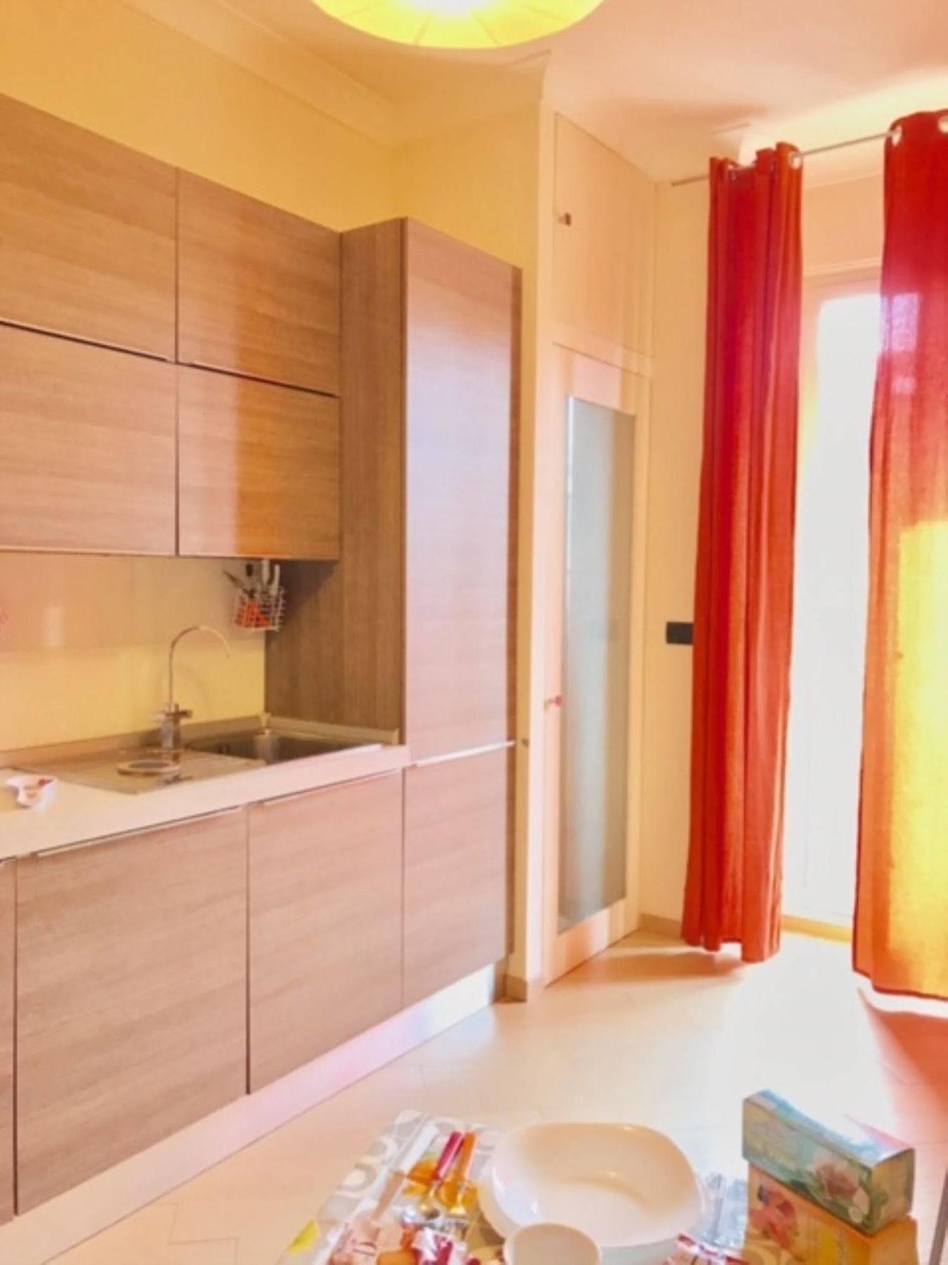 Piazza San Giovanni 3*